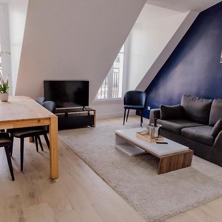 Luxury Apartment Elysees Parigi Esterno foto